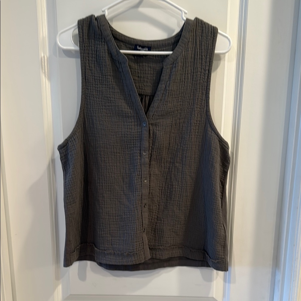 Splendid Sleeveless Tank Top
